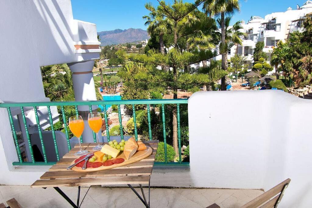 Spectacular Apartment In Matchroom Country Club Fuengirola Ngoại thất bức ảnh