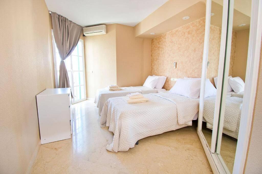 Spectacular Apartment In Matchroom Country Club Fuengirola Ngoại thất bức ảnh