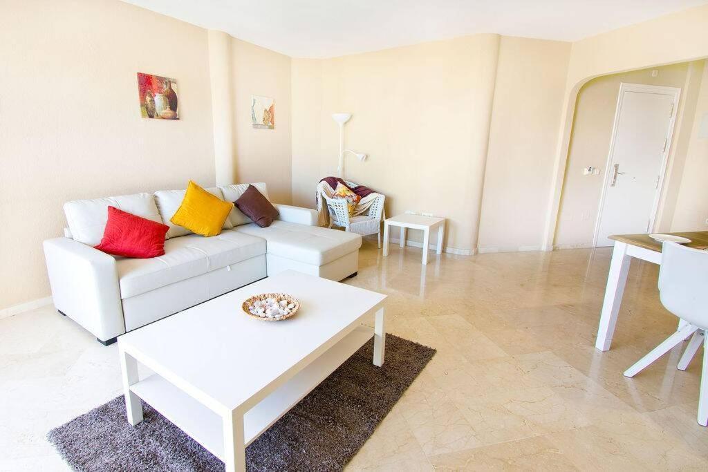 Spectacular Apartment In Matchroom Country Club Fuengirola Ngoại thất bức ảnh